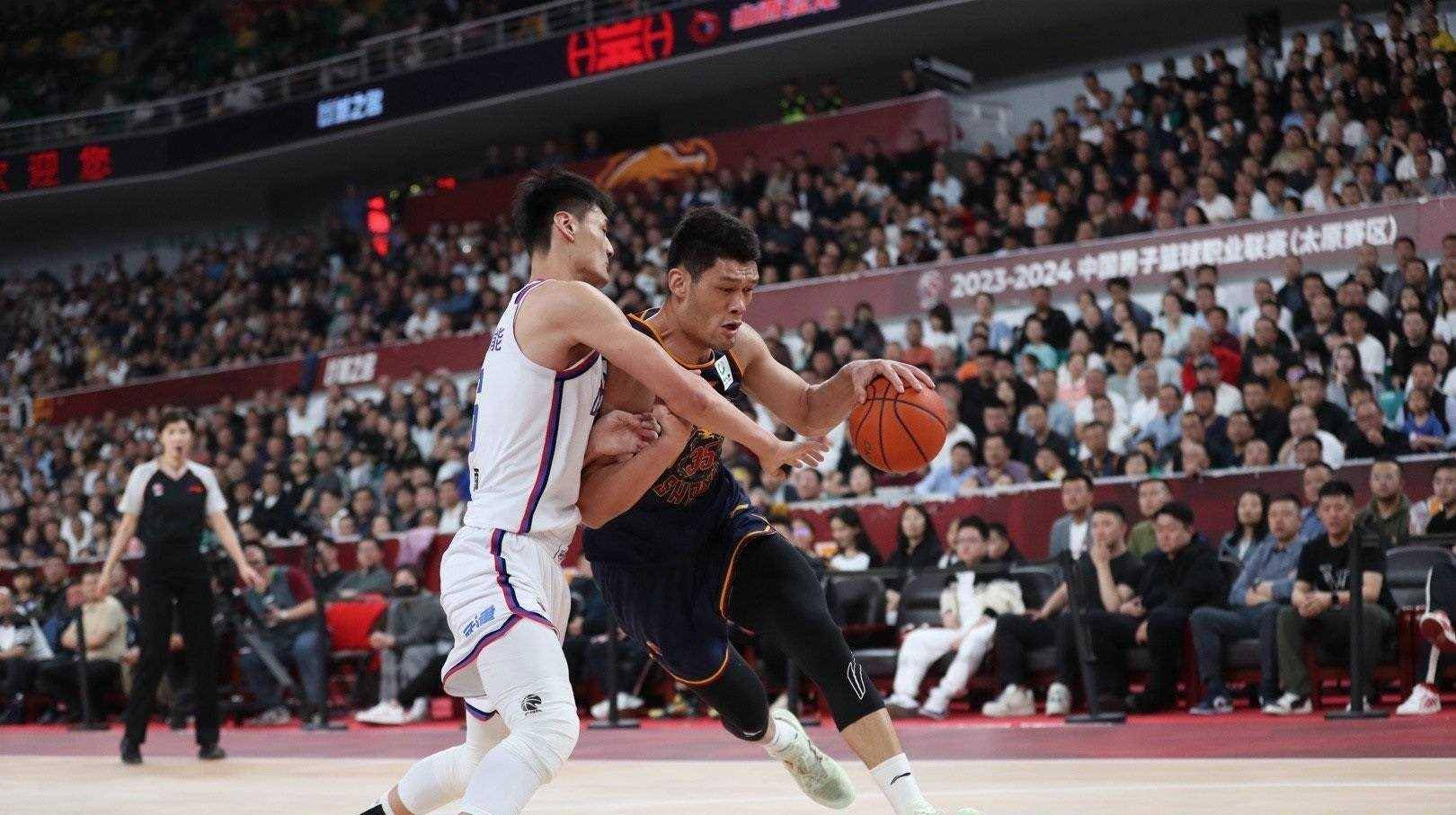 夏洛特黄蜂迎CBA常规赛关键赛,今晚止住颓势,形势明朗,医务组通报恢复的简单介绍 夏洛特黄蜂迎CBA常规赛关键赛,今晚止住颓势,形势明朗,医务组通报恢复的简单介绍